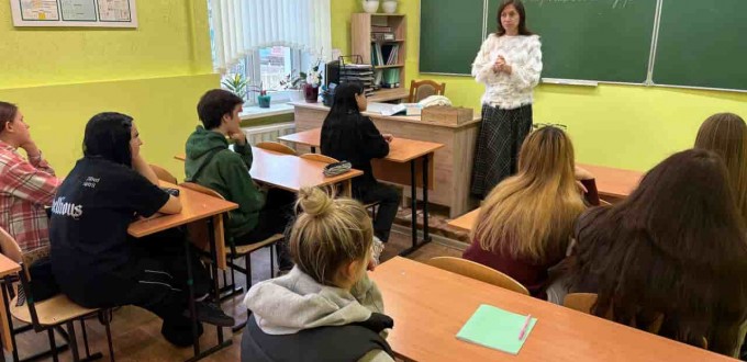 photo_5197254090424450835_y-min