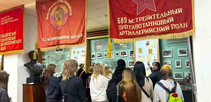 photo_5235990009628791318_y