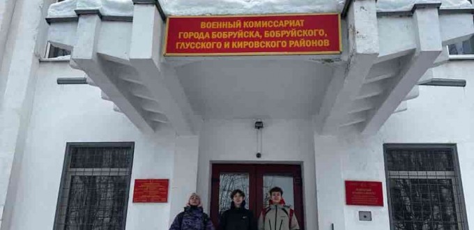 photo_5235990009628792595_y