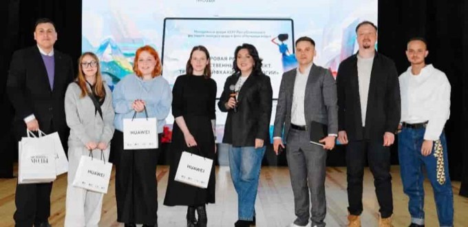 photo_5244965894276977394_y