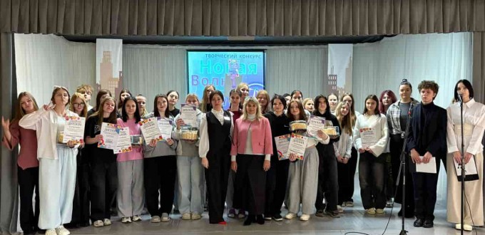 photo_5258359479206612843_y-min