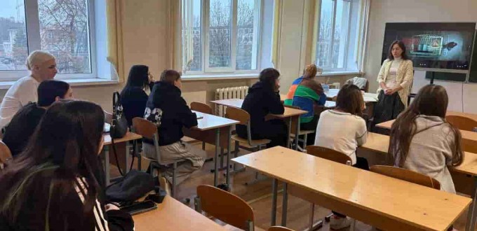 photo_5260211005248179984_y-min