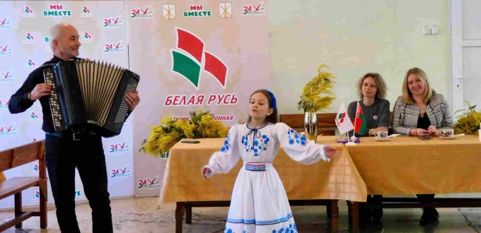 photo_5283087461355558899_w