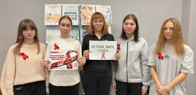 photo_5289735679887740519_y-min