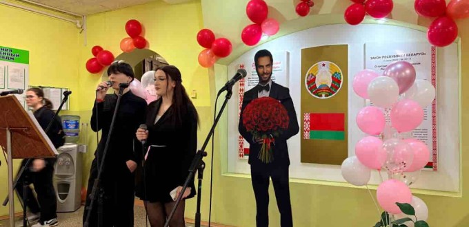 photo_5294374442135917606_y