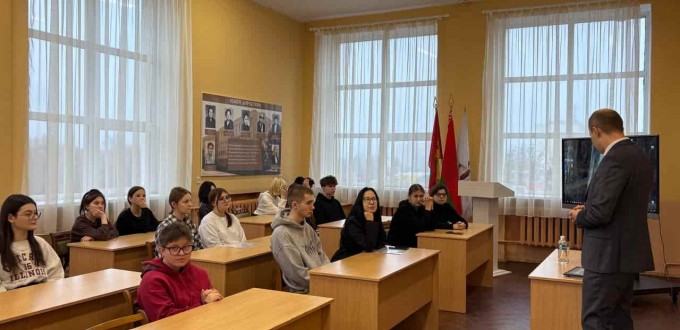 photo_5296304020618152830_y-min