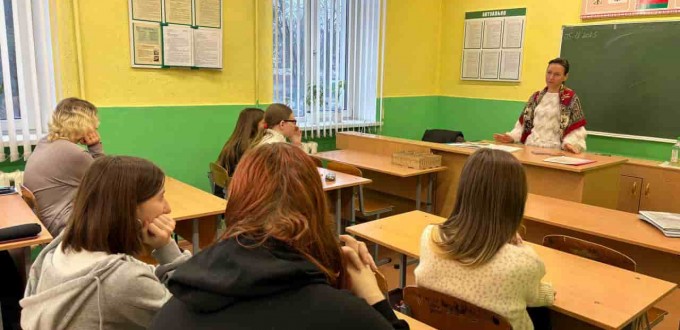 photo_5314622962373692268_y-min