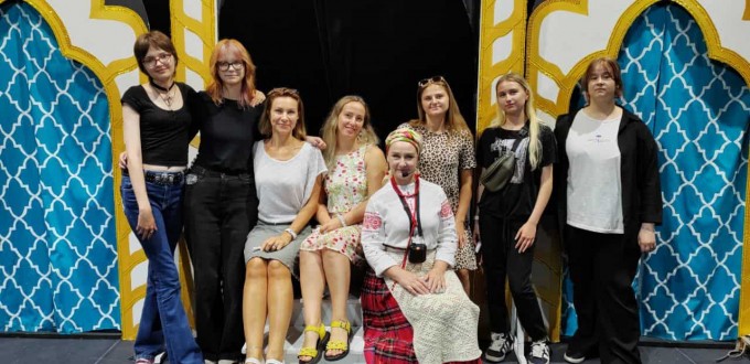 photo_5321310290874332443_y-min