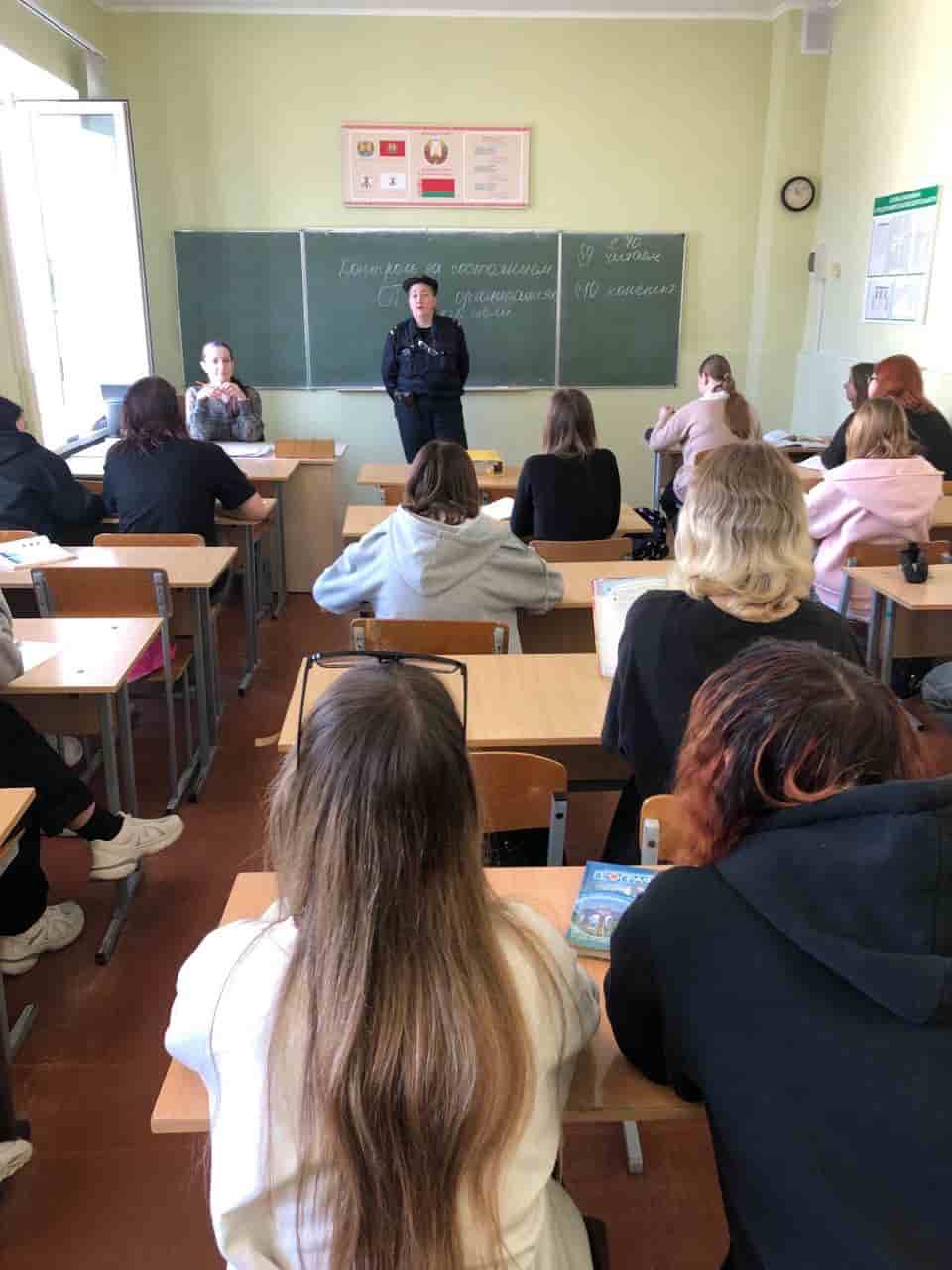 photo_5364040989225456586_y