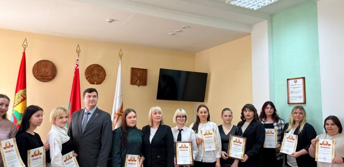 photo_5379738716735214328_y