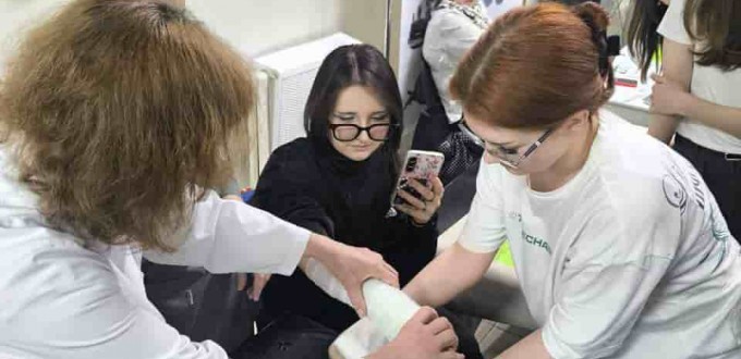 photo_5408915172606285001_y