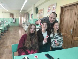 photo_5436201271636463180_y