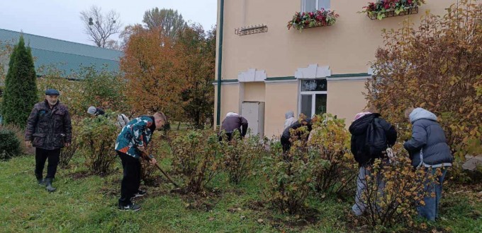 photo_5453909585002887121_y-min