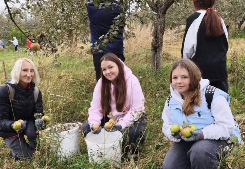 x125